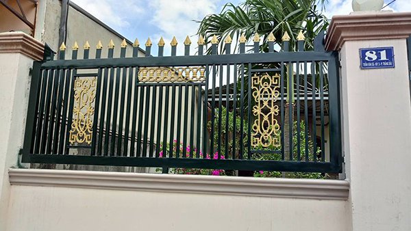 Mẫu cổng hàng rào bằng sắt 1