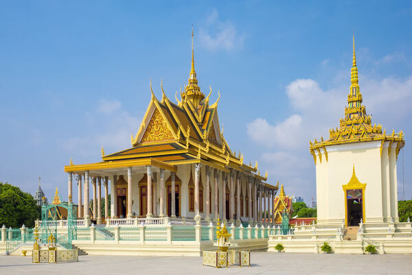 công trình kiến trúc nổi tiếng của Campuchia 6